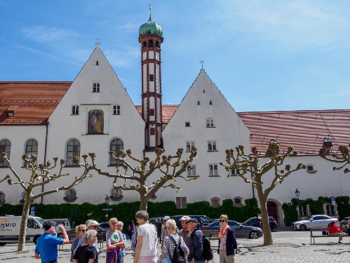 Von der Fuggerei zurück Richtung Rathaus